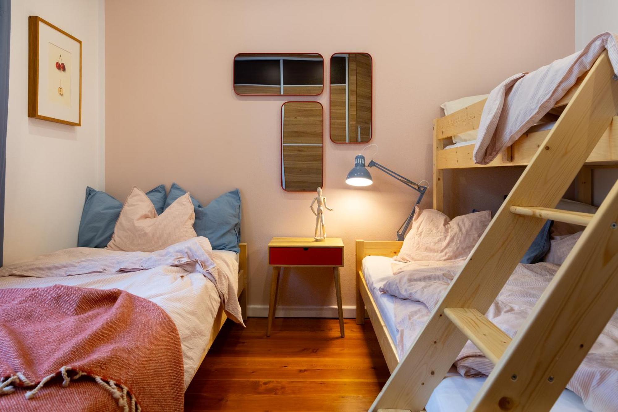 Evergreen - Old Town Spacious Stylish Apartment With Ac And One And A Half Bath, Baby & Kid- Friendly Bratislava Exterior foto