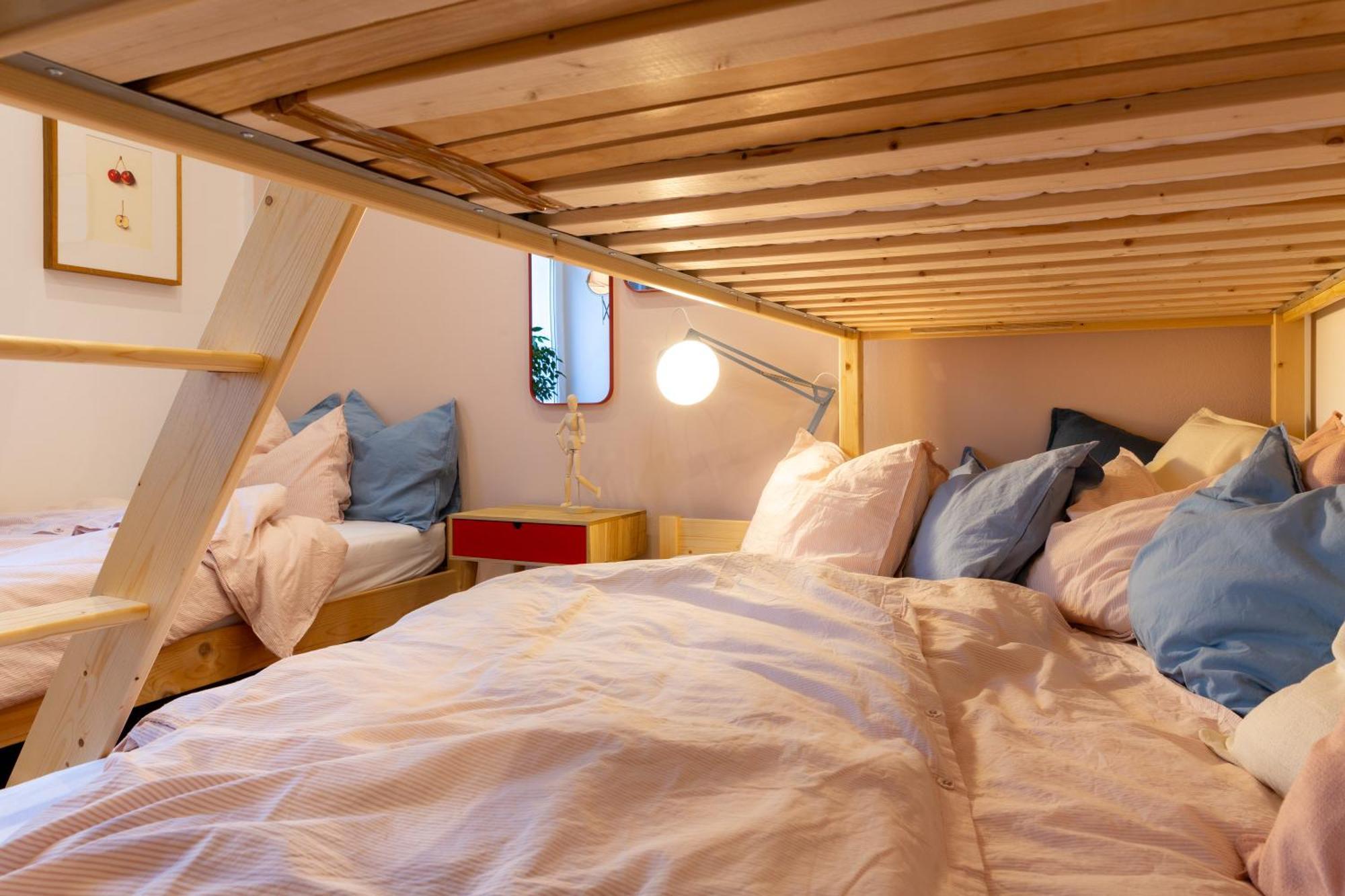 Evergreen - Old Town Spacious Stylish Apartment With Ac And One And A Half Bath, Baby & Kid- Friendly Bratislava Exterior foto